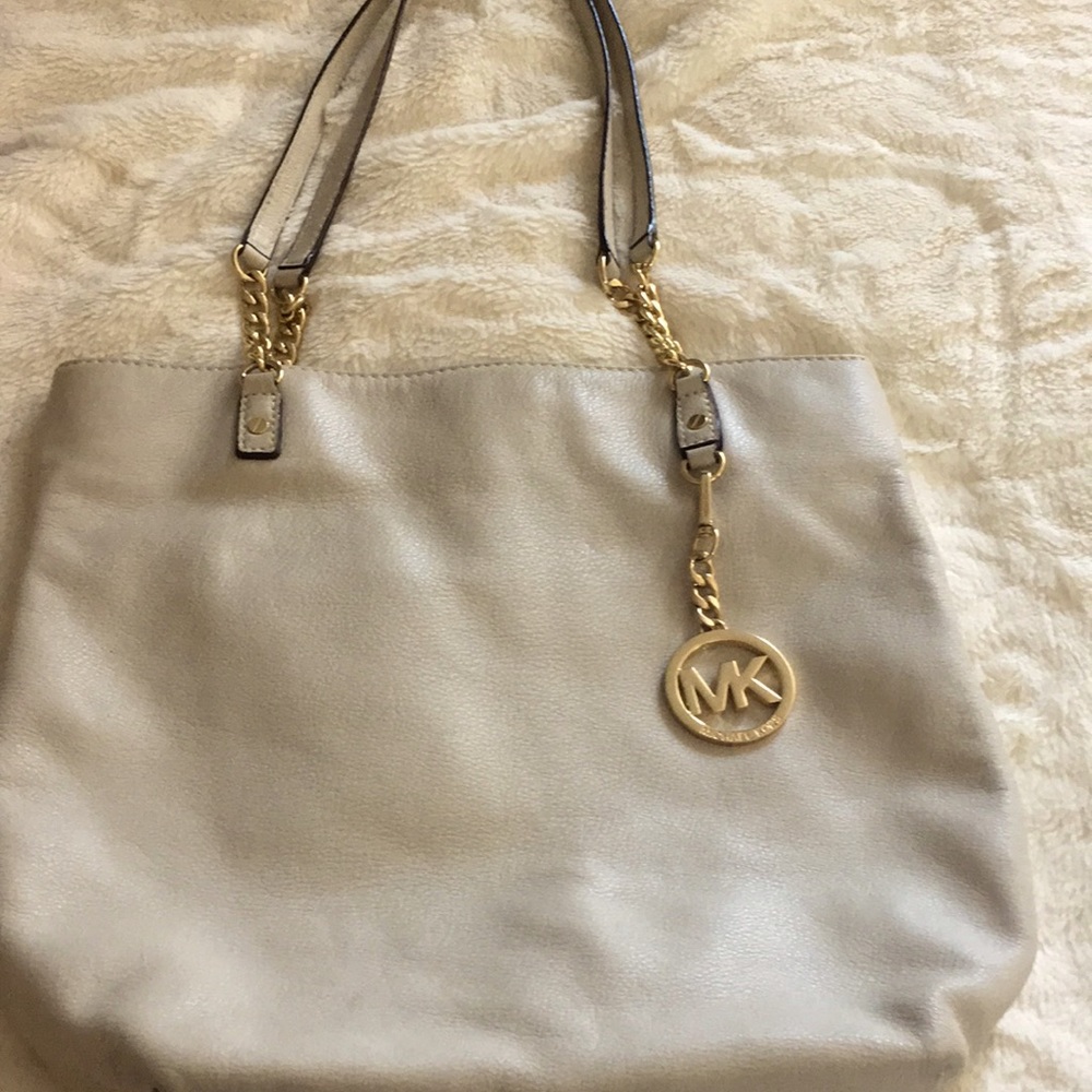 Michael Kors Cream hand bag